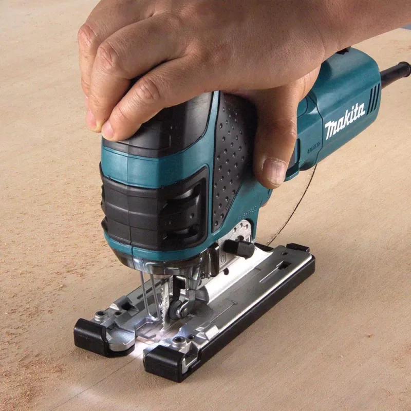 Makita 4351FCTJ elektriskais figūrzāģis 720 W 2,5 kg