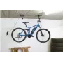 Velosipēdu pacēlājs FISCHER 50386 — pie griestiem stiprināms velosipēdu pacēlājs, kravnesība 30 kg, melns