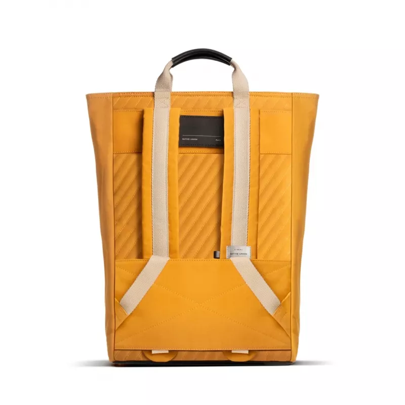 Vieglā mugursoma Native Union W.F.A Backpack dzeltena 100% pārstrādāts PET