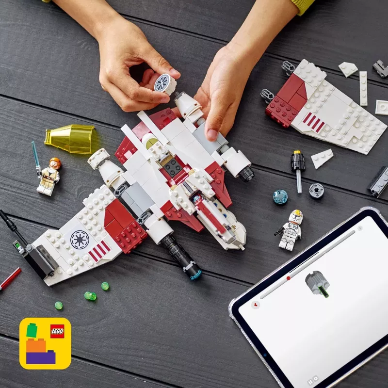 LEGO Star Wars V-19 Torrent Fighter 75432 konstruktors — 567 gab., 3 minifigūras, izstādes un rotaļu modelis