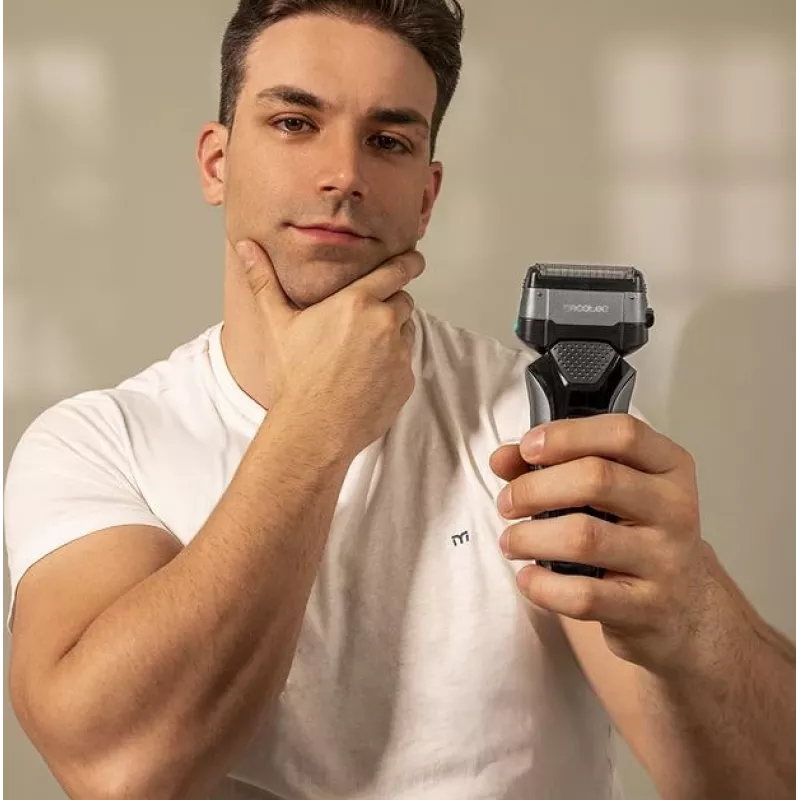 Elektriskais skuveklis CECOTEC PrecisionCare X-Trimm Triple Shaver — 3 asmeņi, ūdensizturīgs