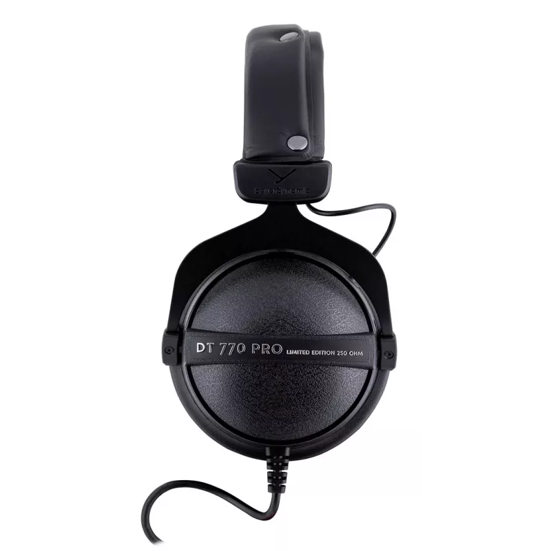Austiņas Beyerdynamic DT 770 PRO 250 OHM Melns Limited Edition