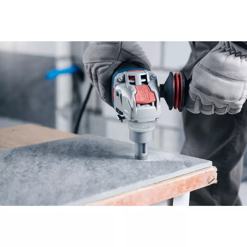 Bosch 2 608 599 027 urbja kroņa zāģis Leņķa slīpmašīna 1 gab.