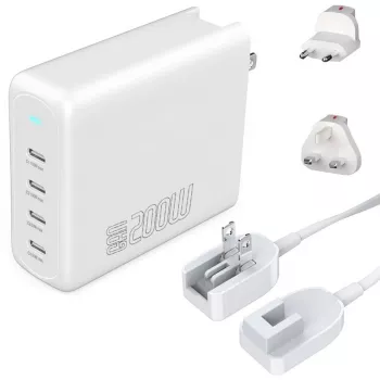 Iekštelpu maiņstrāvas ātrais lādētājs 4smarts 545200 — 200 W, 4× USB-C, 100–240 V, 1,5 m kabelis, balts