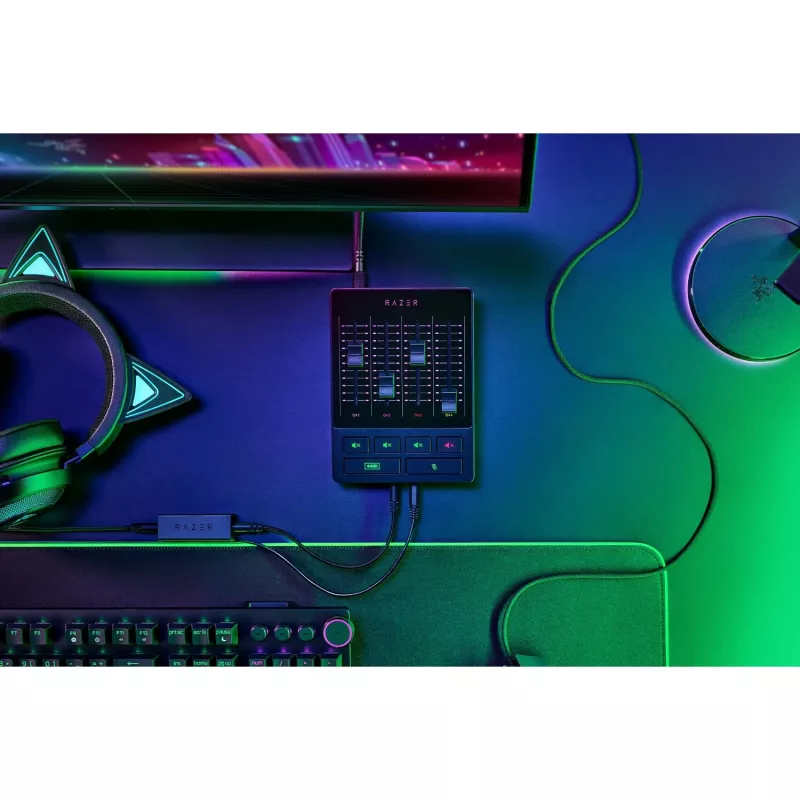 Razer digitālais mikseris 4 kanāli (RZ19-03860100-R3M1)