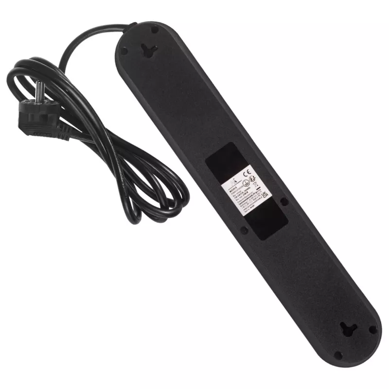 Strāvas sadalītājs MACLEAN MCE395 B — 5 ligzdas, 3×USB, 110–240 V maiņstrāva, 2,1 A USB, 2500 W, 1,5 m kabelis, melns