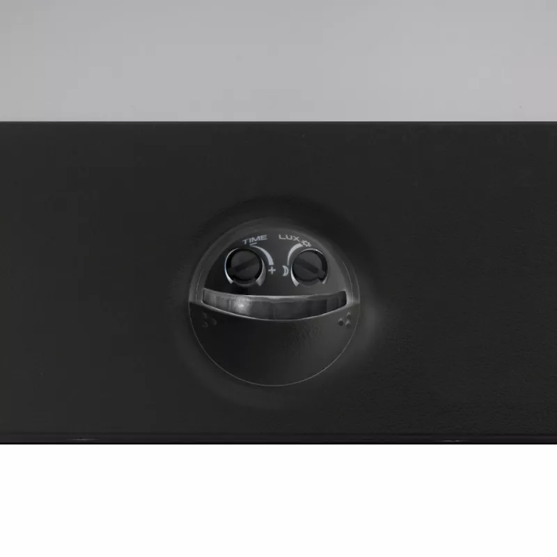 LED lampa ar krēslas sensoru MACLEAN MCE344B — integrēts krēslas sensors, energotaupīgs LED apgaismojums