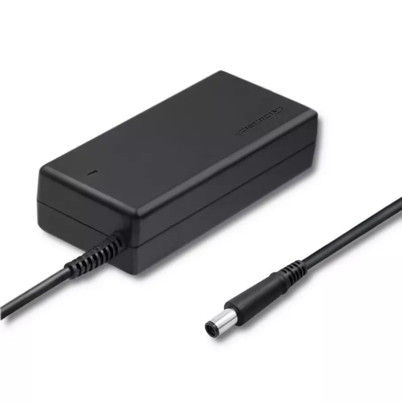 Qoltec 50085.90W Barošanas adapteris Dell | 90W | 19,5V | 4,62A | 7,4*5,0+pin | +strāvas kabelis