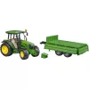 Traktora modelis BRUDER John Deere 5115 M ar pašizgāzēju
