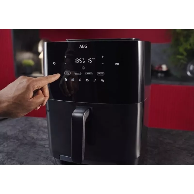 Karstā gaisa friteris AEG AAF7SB — 6,9 L, 1700 W, digitāla skārienvadība, melns