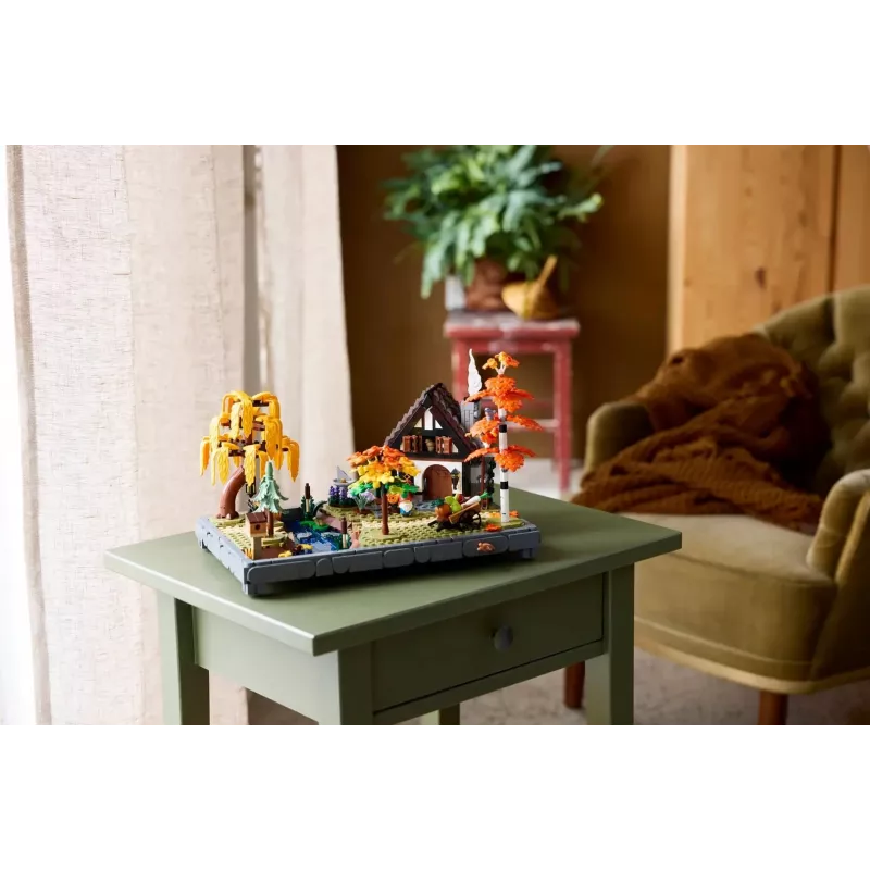 LEGO ICONS 11372 Rudens dārza mājiņa