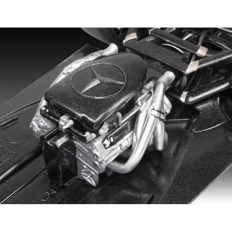 REVELL plastmasas modelis McLaren Mercedes MP4-25 Lewis Hamilton — 1:24 mēroga komplekts