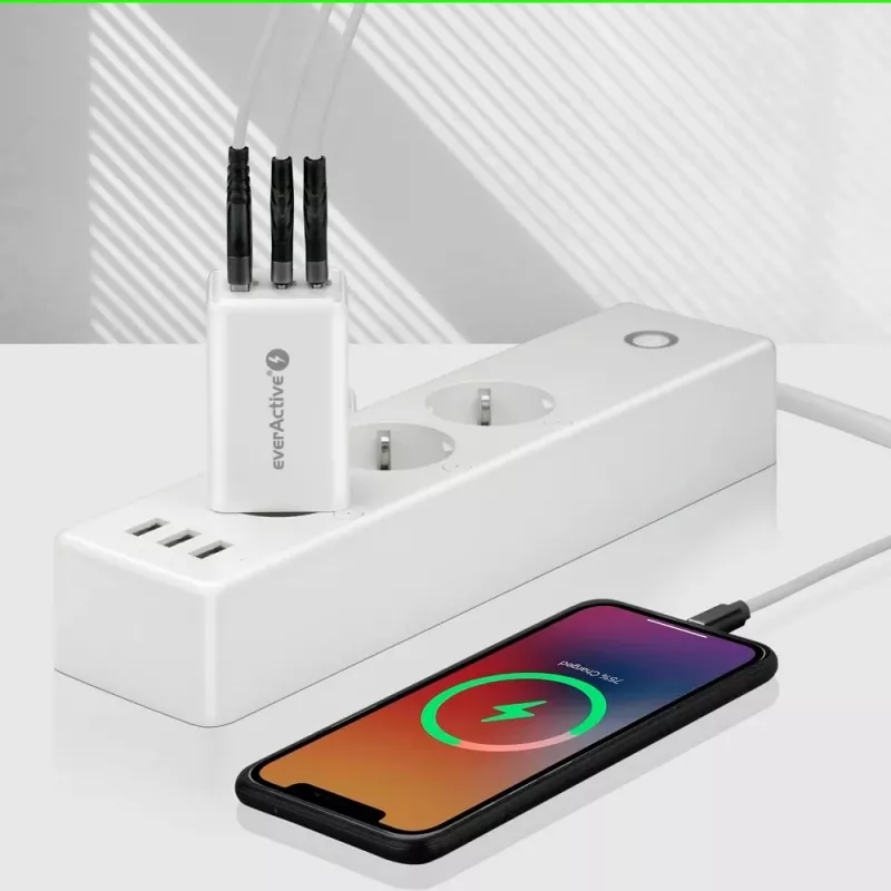 Strāvas lādētājs everActive SQ-655Q 65W, 1×USB-A + 2×USB-C ātra uzlāde