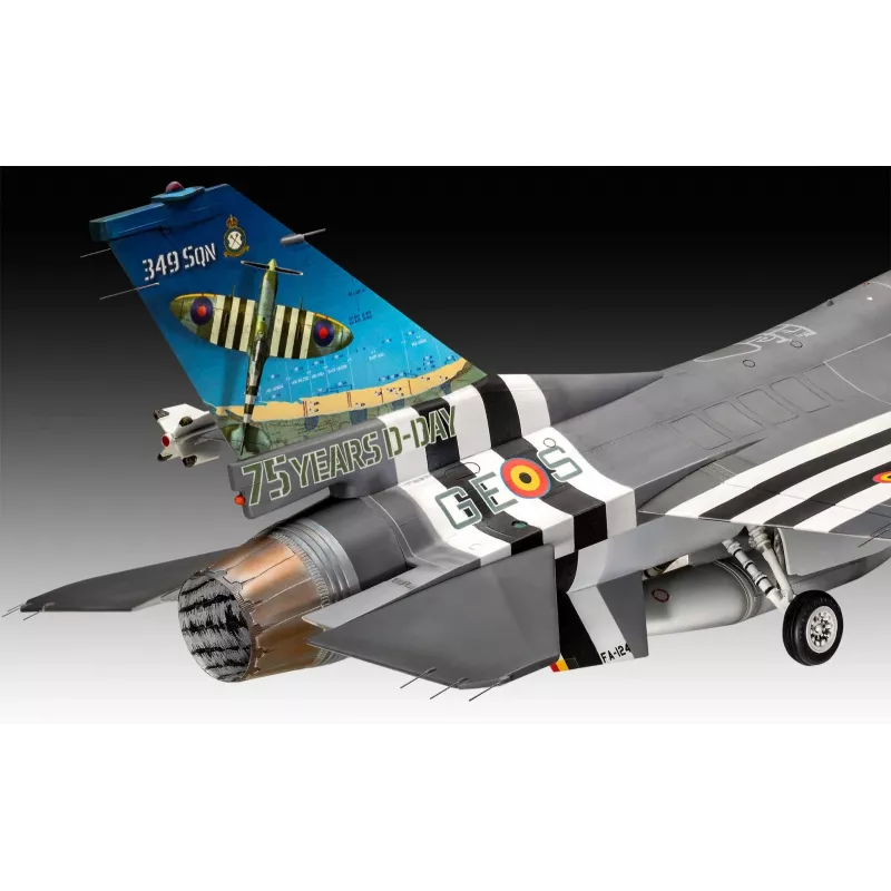 Plastmasas lidmašīnas modelis REVELL F-16 Falcon 50. gadadienas komplekts mērogā 1:32