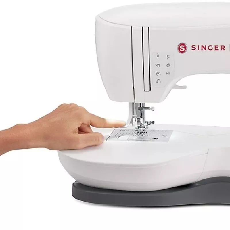 SINGER šujmašīna Legacy SE 300 - datorizēts mājas modelis SE300