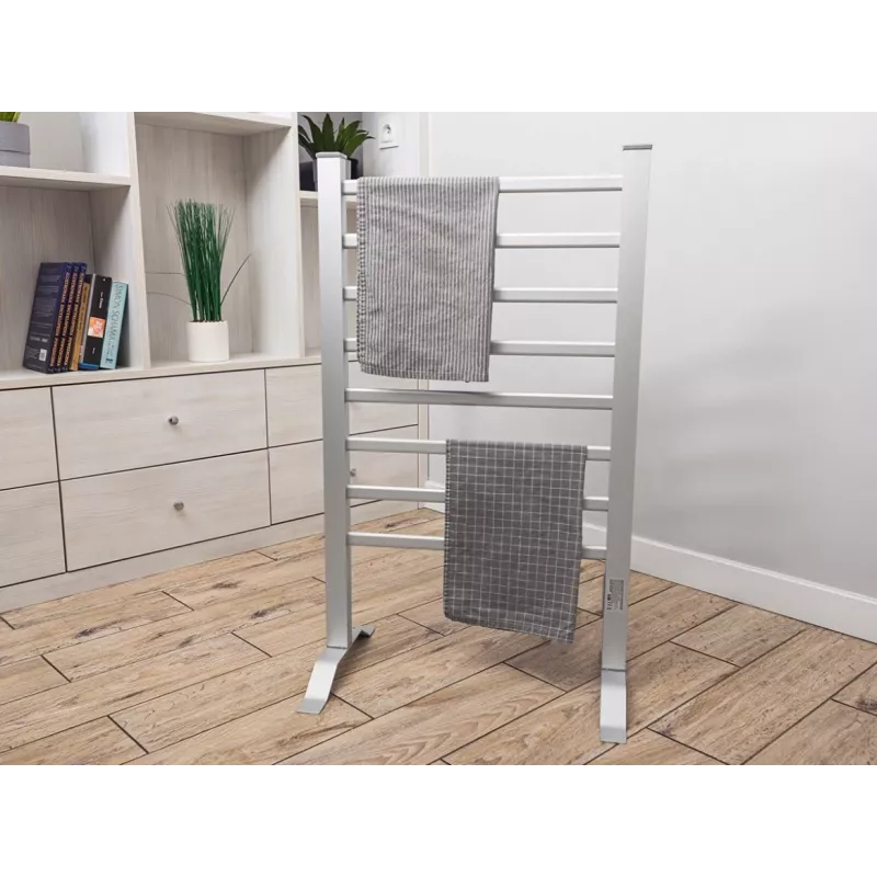 Elektriskais veļas žāvētājs NOVEEN ECD25 — 25 L ietilpība, 125 W, taimeris, alumīnijs, IP22, pakarināms