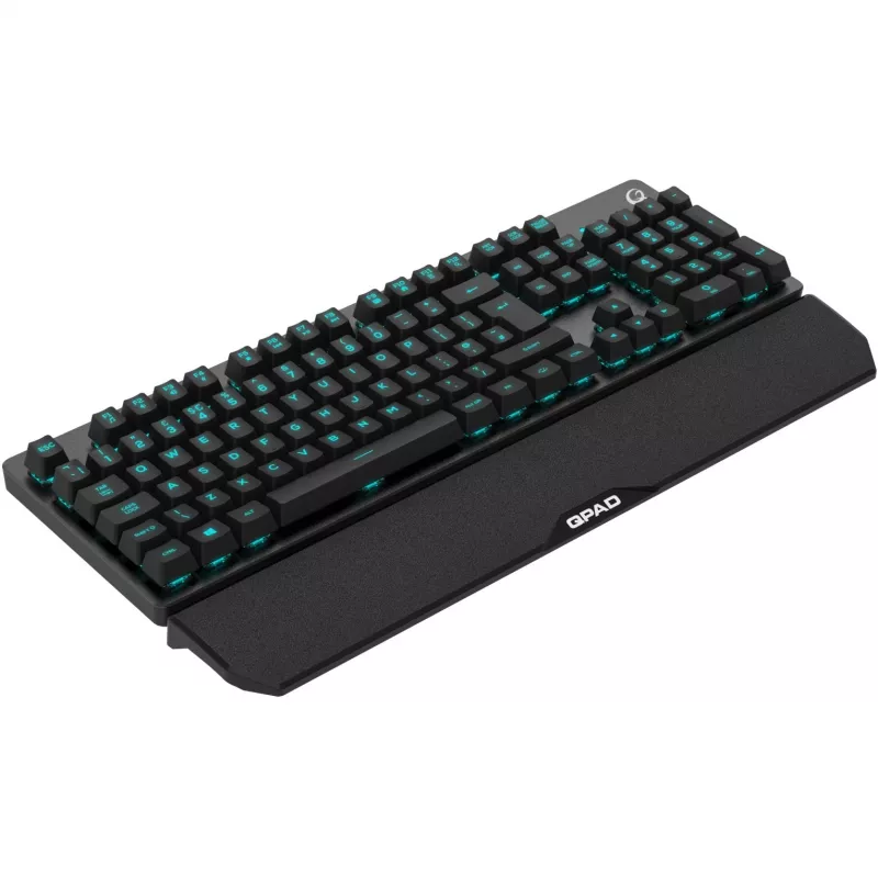 Qpad 9J.P7N81.K0G Melns