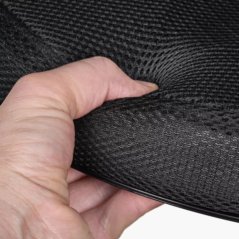 Ortopēdiskais grozāmais spilvens ActionMed PO600AM — apļveida sēdekļa spilvens, 360° rotācija, 1,5 kg, melns