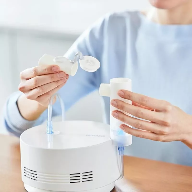 Galda miglinātājs Omron C28P ar 10 ml/min ietilpību, 2,65 µm daļiņu izmēru, balts, izmēri 265×195×143 mm