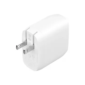 Belkin BoostCharge Pro Universal Balts AC Fast charging iekštelpu