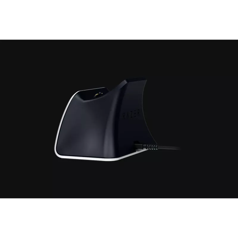 Uzlādes statīvs Razer RC21-01900100-R3U1 PlayStation 5 kontrolieriem — balts, uzlādē vienu kontrolieri, komplektā USB-C–USB-A kabelis