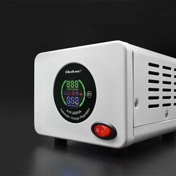 Qoltec 50724 Automātiskais sprieguma stabilizators AVR 2000VA