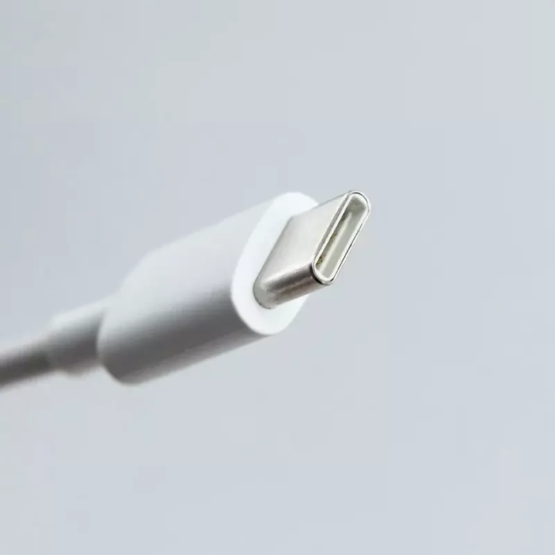 USB-C lādēšanas un spēlēšanas vads SUBSONIC SA5634 priekš PS5 — vadu lādēšana un datu savienojums
