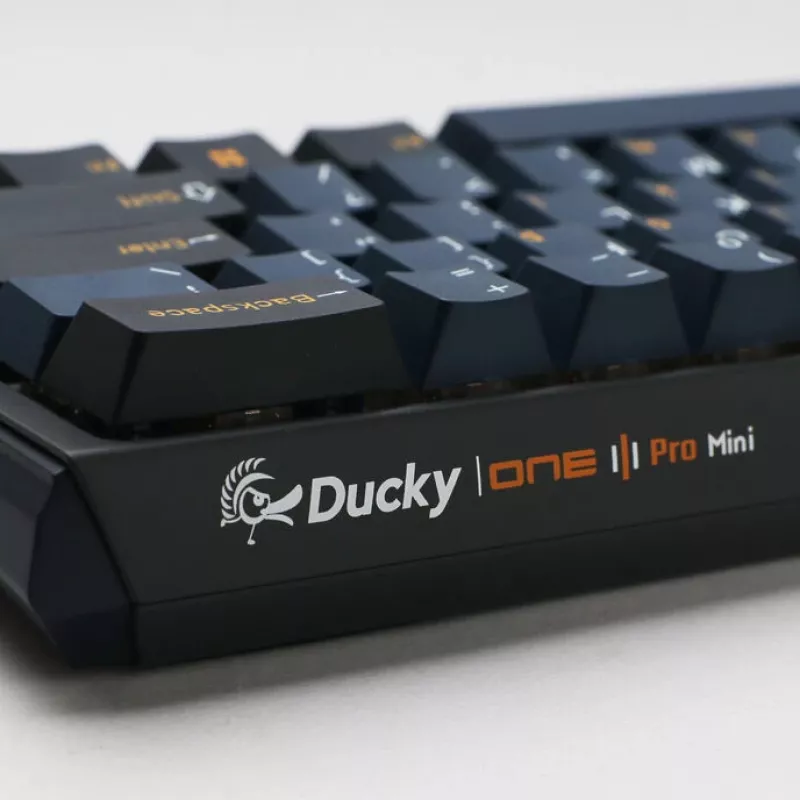 Mehāniskā spēļu tastatūra Ducky One 3 Pro Mini — Hot-Swap, Cherry MX Blue, 8000 Hz aptaujas frekvence