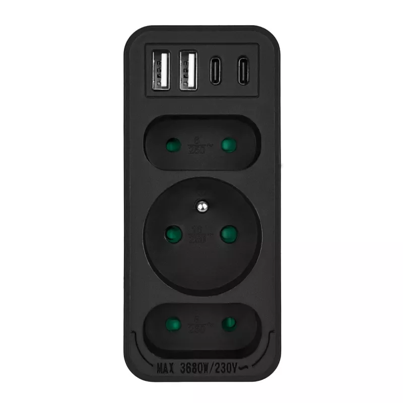 Strāvas sadalītājs MACLEAN MCE248 F/B — 3 maiņstrāvas rozetes (1x16A, 2x6A) un 4 USB porti (2xUSB‑A, 2xUSB‑C PD 20W), ES spraudnis, melns