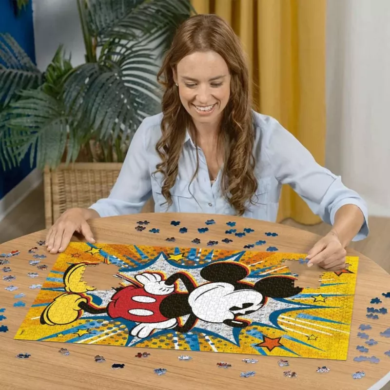 Puzle Disney Retro Mickey (1000 gabali)
