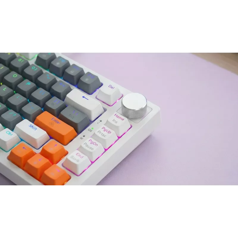 Savio ASTRAL WHITE JADE 3 COLOURS tastatūra Gaming USB QWERTY US International