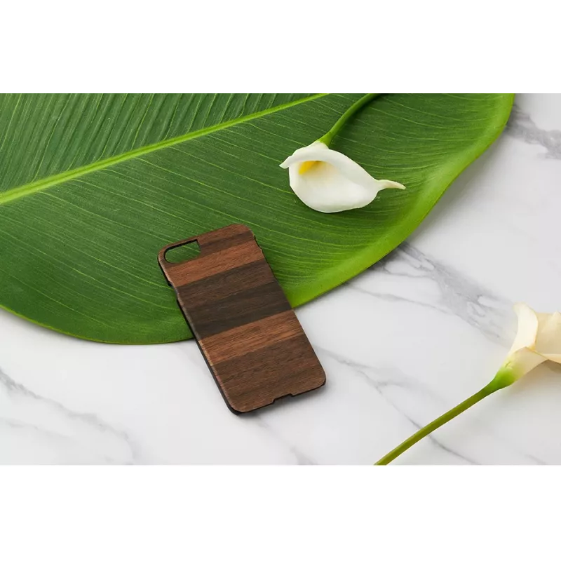 Aizsargājošs telefona maciņš Man and Wood iPhone 7/8 — fango melns