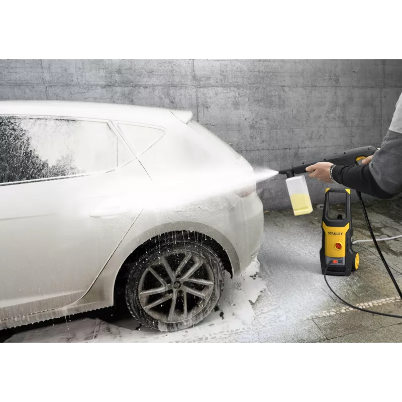 STANLEY SXPW14PE augstspiediena mazgātājs ar terases tīrītāju (1400 W, 110 bar, 390 l/h) | Stanley 1400 W | 110 bar | 390 l/h