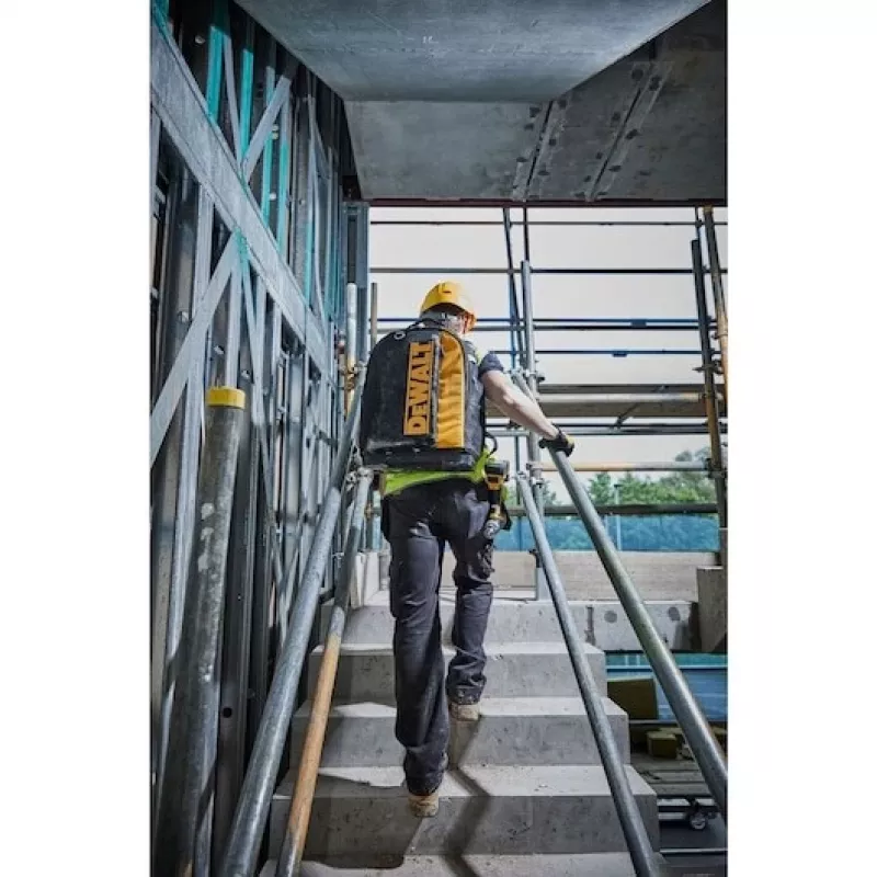 DeWalt instrumentu mugursoma DWST81690-1 ar vairākiem nodalījumiem