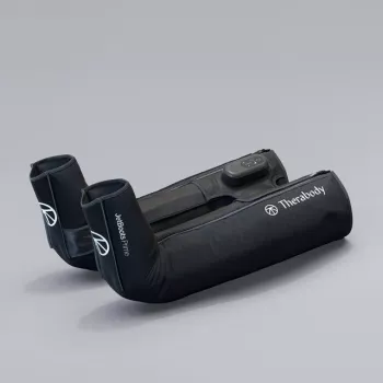 Pneimatiskie atjaunošanās zābaki Therabody RecoveryAir JetBoots Prime S — secīgas kompresijas sistēma, baterija, 180 min darbības laiks, melna, 2,51 kg