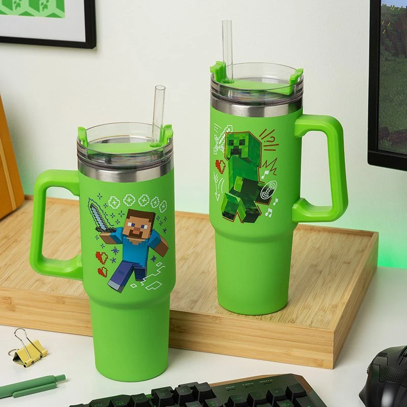 Paladone Minecraft zaļā 900ml izolētā krūze ar salmiņu