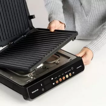 Elektriskais 2-in-1 grils Taurus Asteria Digital — 2000 W, regulējams termostats, nepiedegošs pārklājums, noņemama pilēšanas paplāte
