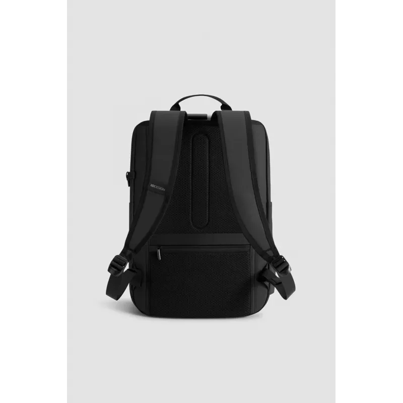 Portatīvā datora mugursoma XDDESIGN P706.2815 — ūdensizturīga, gaiši zaļa