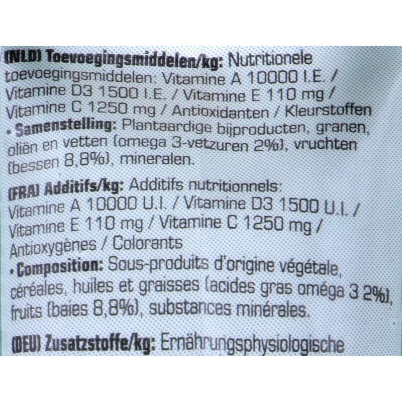 VERSELE LAGA Complete Crock Berry — gardums grauzējiem — 50g