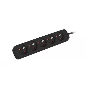 Strāvas pagarinātājs Lanberg PS0-05E-0150-BK 1,5 m 5 maiņstrāvas rozetes Iekštelpām Melns