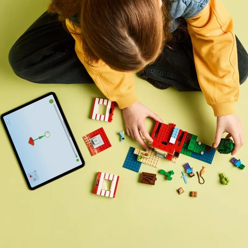 LEGO Minecraft komplekts 21275 TNT džungļu māja, 287 elementi, 2 minifigūras, vecumam 8+