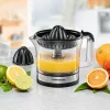 Rommelsbacher Citrus Press, 30 W jauda, 600 ml ietilpība, griešanās pulksteņrādītāja virzienā / pretēji, divi presēšanas konusi (ZP 50)