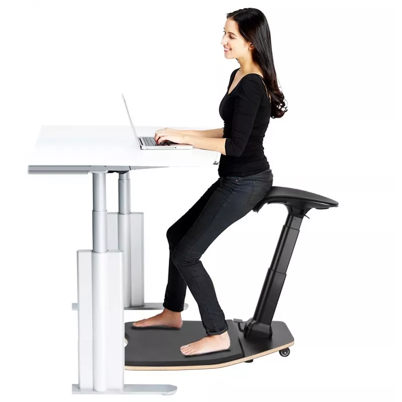Ergonomiskais krēsls MACLEAN MC-872 — regulējams augstums, atgāšanās mehānisms