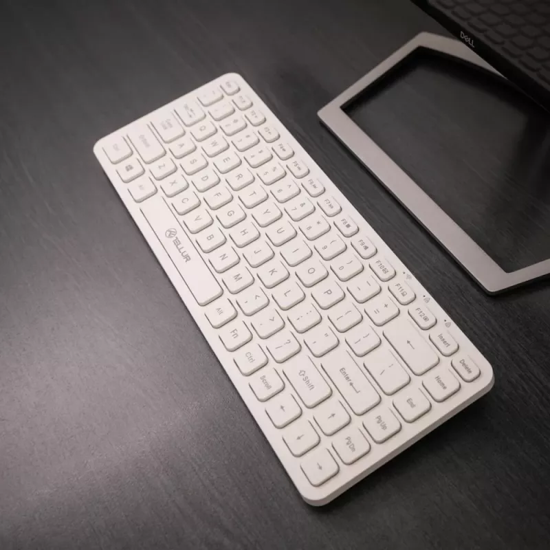 Bezvadu tastatūra Tellur TLL491241 Mini Balta — kompakts izkārtojums, bezvadu savienojums