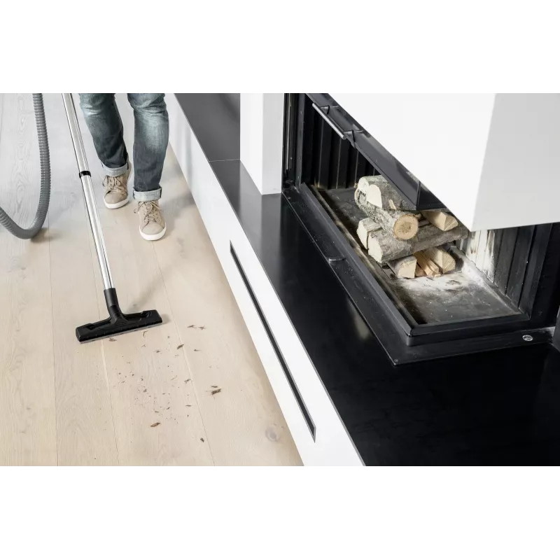 Sausais putekļsūcējs Karcher AD 4 Premium — 17 L, 600 W, bez maisa, metāla šļūtene, hromēta caurule