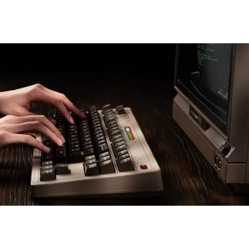 8BitDo mehāniskā tastatūra