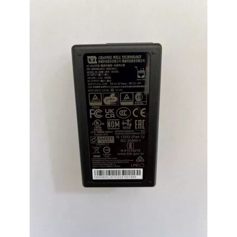 PoE adapter Cambium Networks N000900L001D — Gigabit Ethernet, 30 V PoE, 15 W izeja, 90–264 V maiņstrāvas ieeja