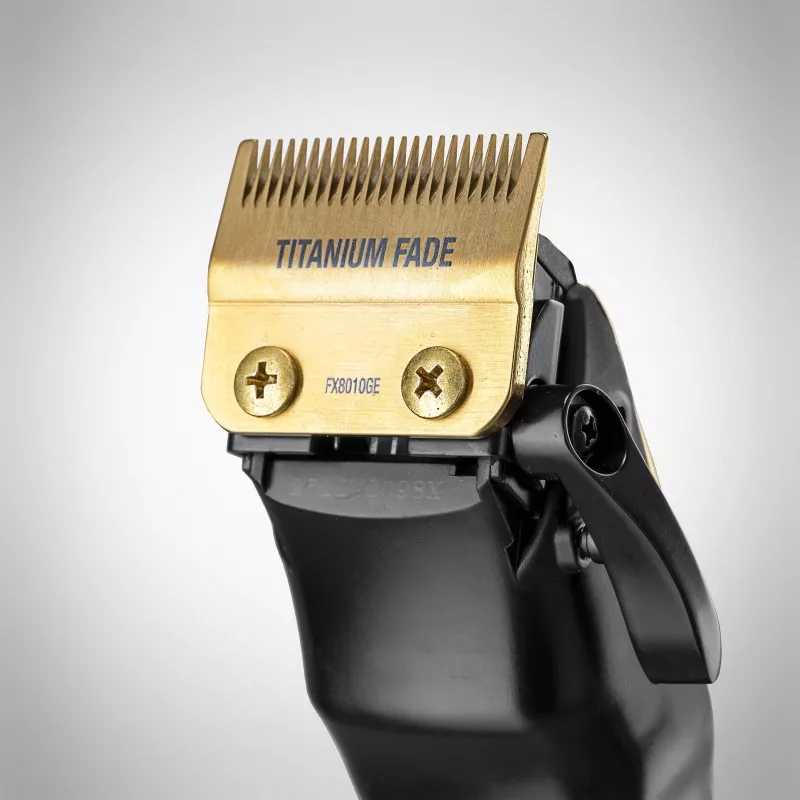 Matu griešanas mašīna Babyliss FX825GE