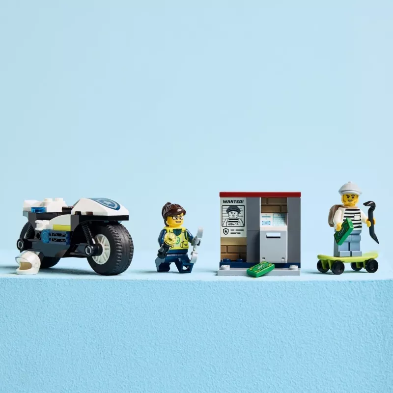 LEGO City Policijas motocikla pakaļdzīšanās komplekts 60455 — 65 detaļas, 2 minifigūras, vecumam 4+
