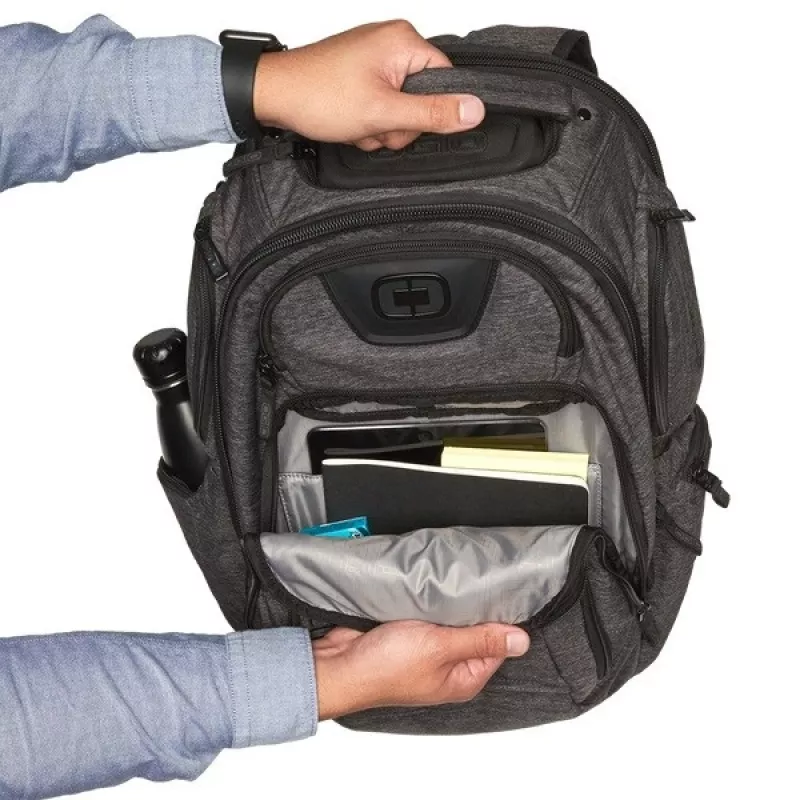 Ogio Mugursoma Renegade RSS Melna P/N: 111059_03